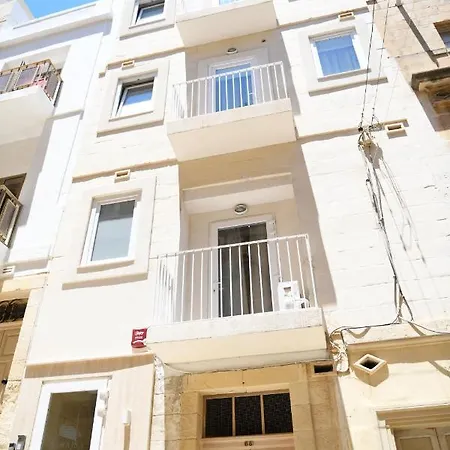 Comfortable Cosy Studio In With Rooftop Jacuzzi *